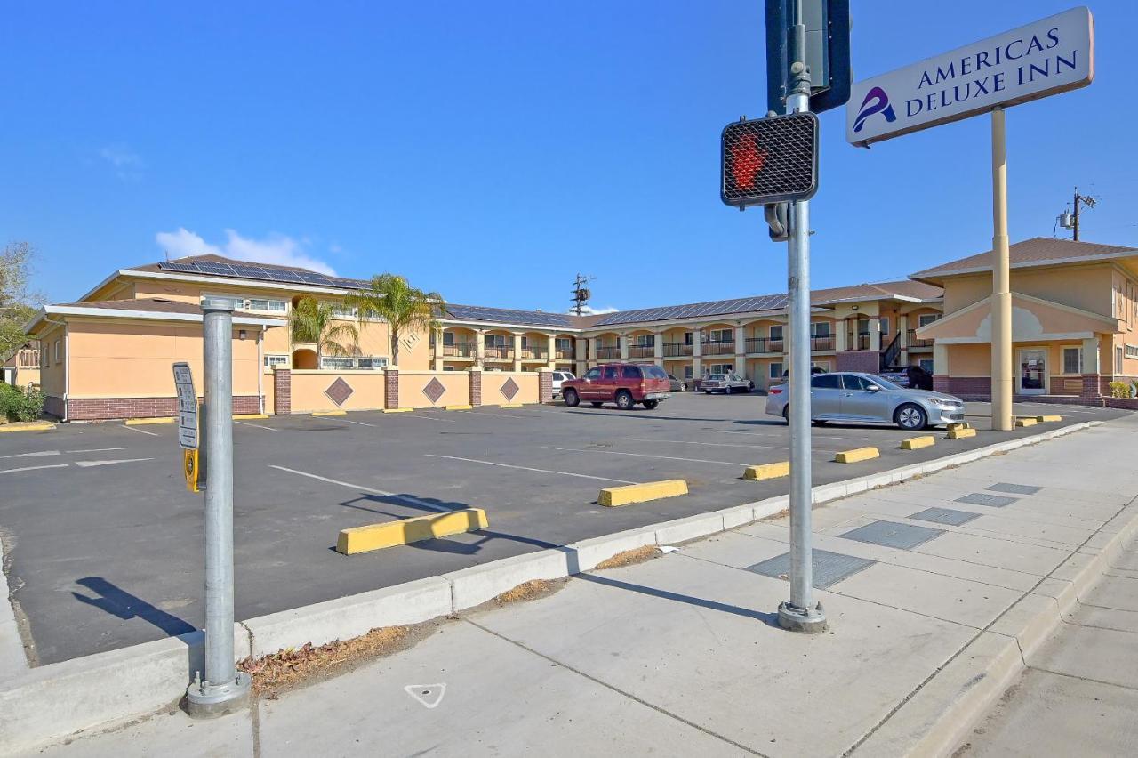 Americas Deluxe Inn- Marysville Exterior photo
