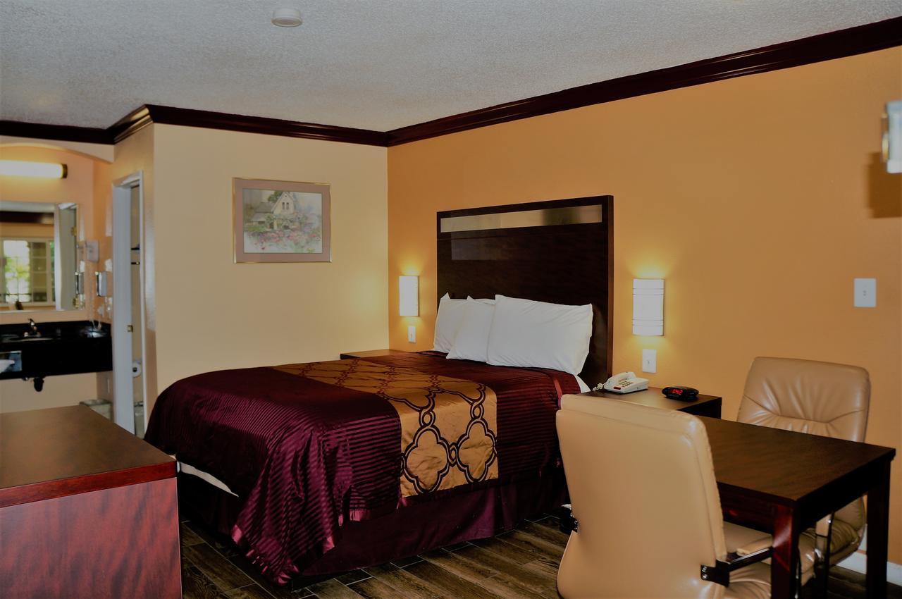 Americas Deluxe Inn- Marysville Exterior photo
